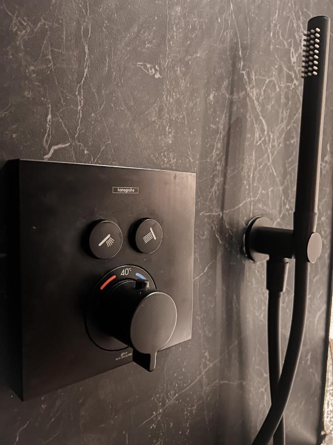 Black Diamond Apartment Zurich Ngoại thất bức ảnh
